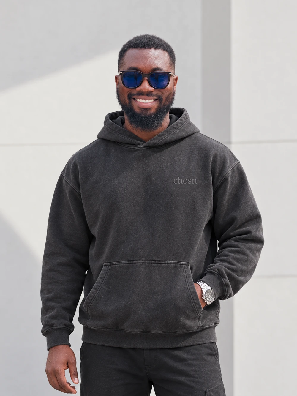 The chosn model in the Rail Heavyweight Hoodie